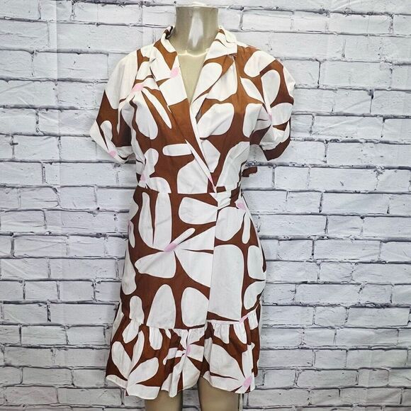Anthropologie Dresses & Skirts - Anthropoligie Hutch Womens Brown And White Floral Lined Wrap Dress Size Medium